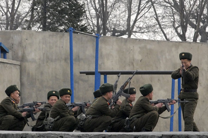 La vida cotidiana ultrasecreta del Ejército Norcoreano