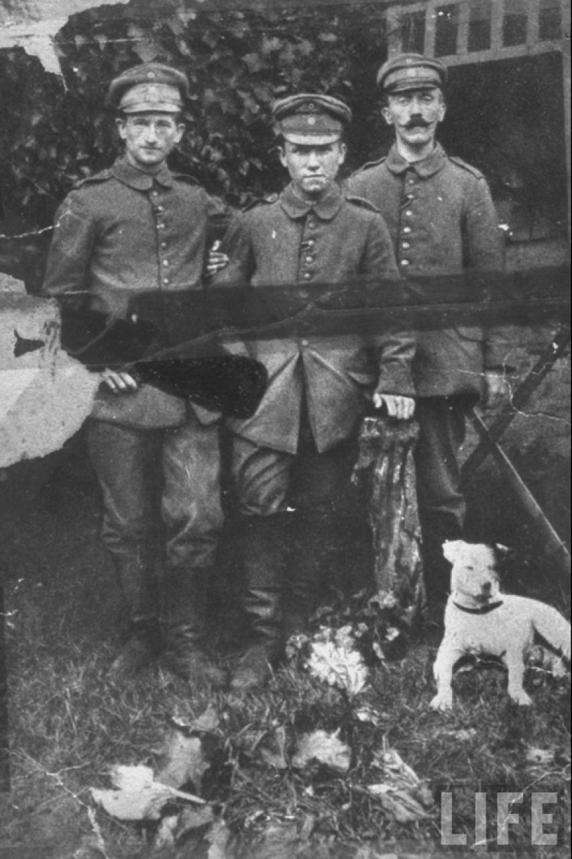 La vida de Adolf Hitler en fotografías