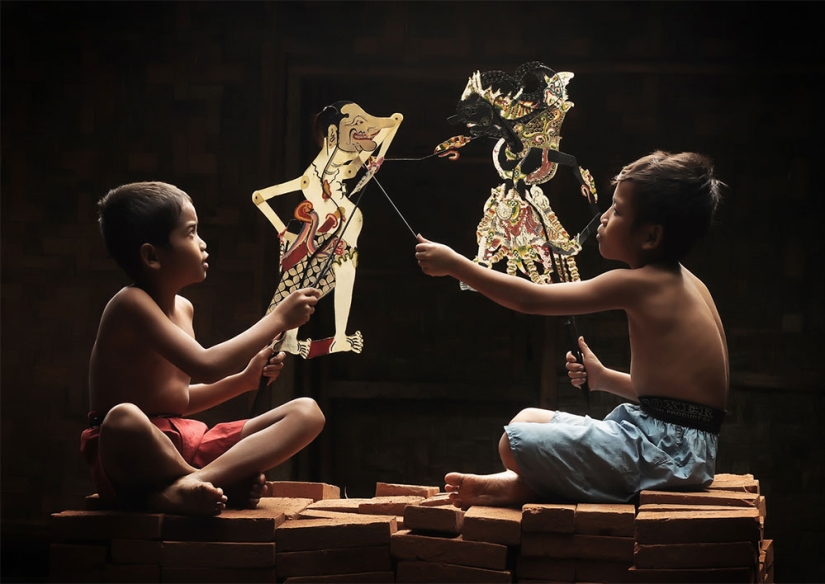 La vida sencilla de un pueblo de Indonesia fotografiada por Herman Damar La vida sencilla de un pueblo de Indonesia fotografiada por Herman Damar