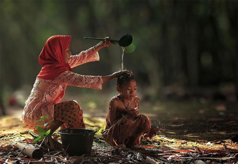 La vida sencilla de un pueblo de Indonesia fotografiada por Herman Damar La vida sencilla de un pueblo de Indonesia fotografiada por Herman Damar