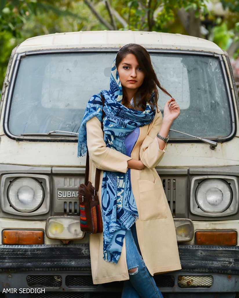 Las audaces fashionistas iraníes en zapatillas de deporte destruyen los estereotipos