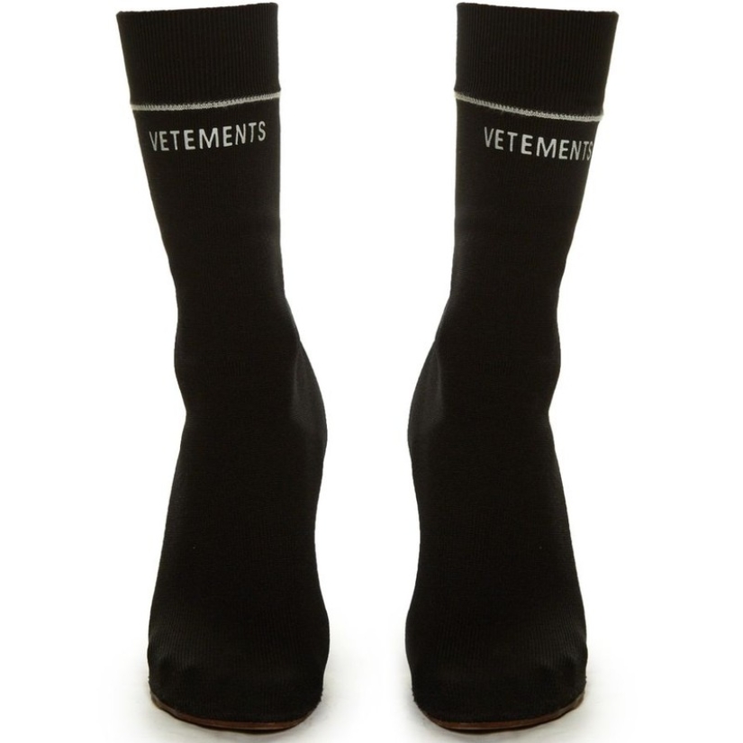 Las botas calcetín son un desafío anti-moda desde Francia