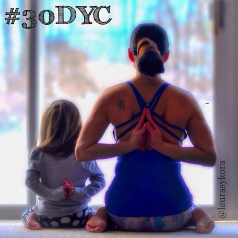 Las clases de yoga de mamá e hija han conquistado el mundo