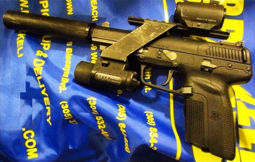 Las cosas más locas que la gente intentó llevar en un avión