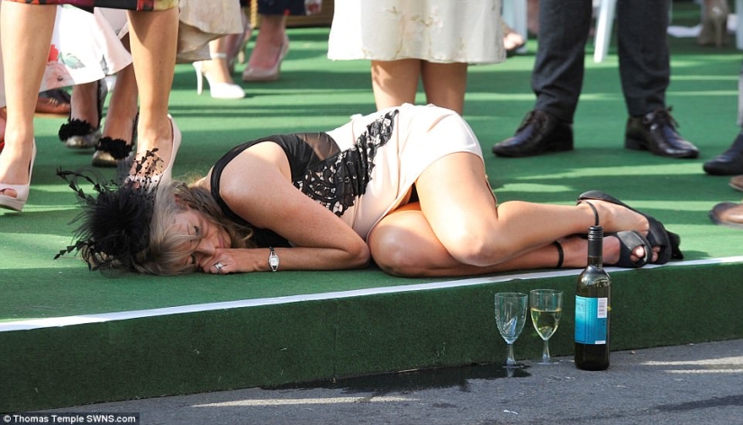 Las damas británicas se han ido de nuevo. Y no volvieron Las damas británicas se han ido de nuevo. Y no volvieron