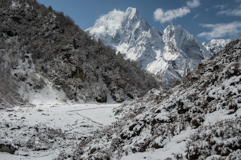 Las montañas son mejores que las montañas. Las montañas son mejores que las montañas.