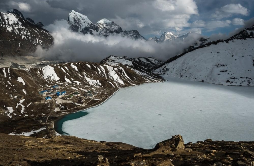 Las montañas son mejores que las montañas. Las montañas son mejores que las montañas.