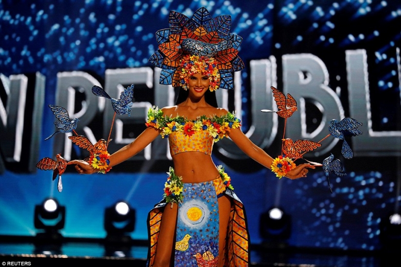 Las participantes del certamen Miss Universo 2016 mostraron sus versiones de trajes nacionales Las participantes del certamen Miss Universo 2016 mostraron sus versiones de trajes nacionales