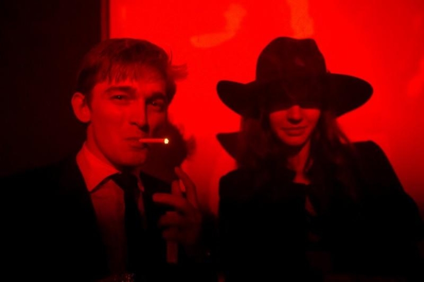 Last day of smoking in clubs, restaurants and bars