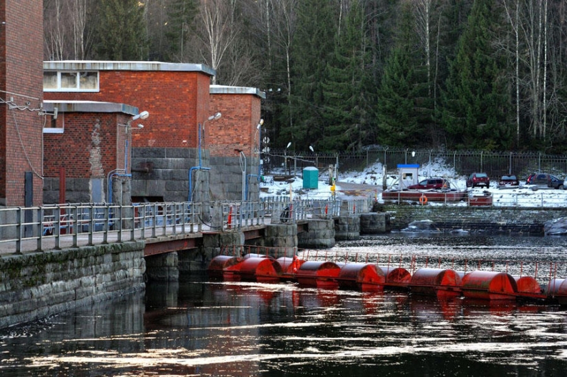 Launch of a hydraulic unit at the Lesogorskaya HPP