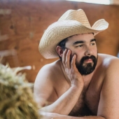 Lazy ladies, move over - the Brodoir trend is gaining popularity