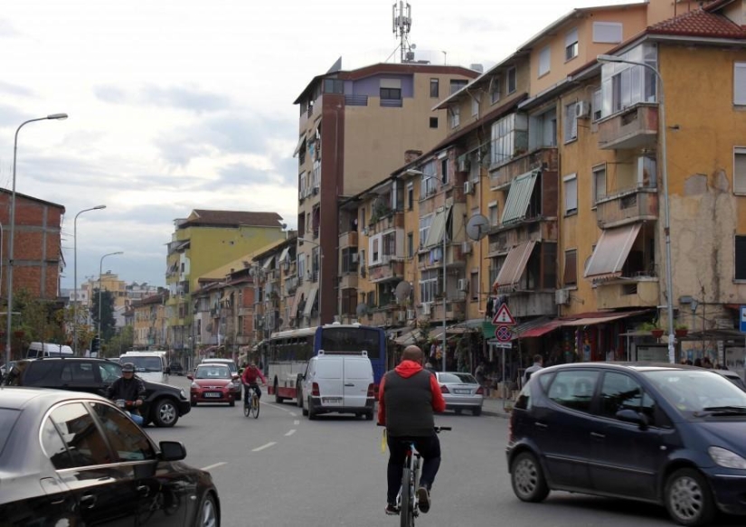 Lecciones de albanés Lecciones de albanés