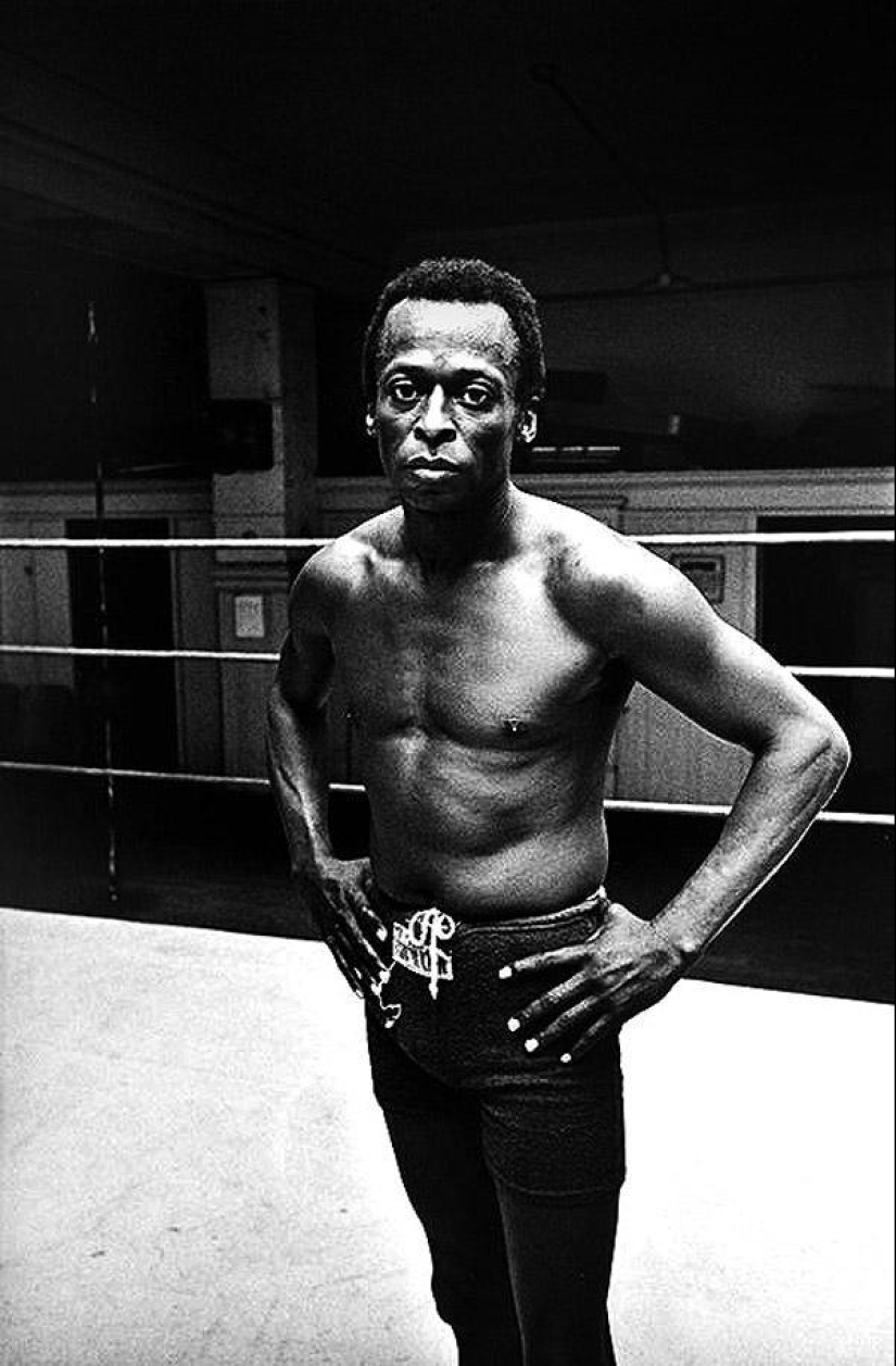 Legendary musicians Legendary musicians