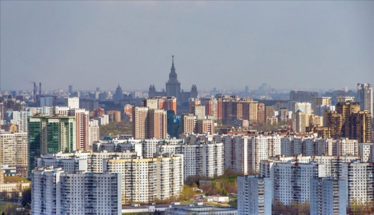 Life around the Moscow Ring Road...