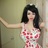 Lolita Richie is a new living doll from Russia