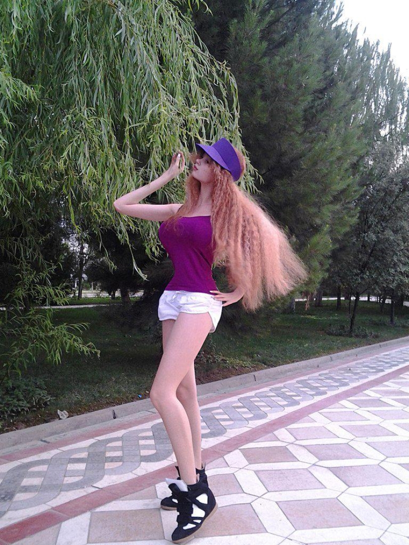 Lolita Richie is a new living doll from Russia Lolita Richie is a new living doll from Russia