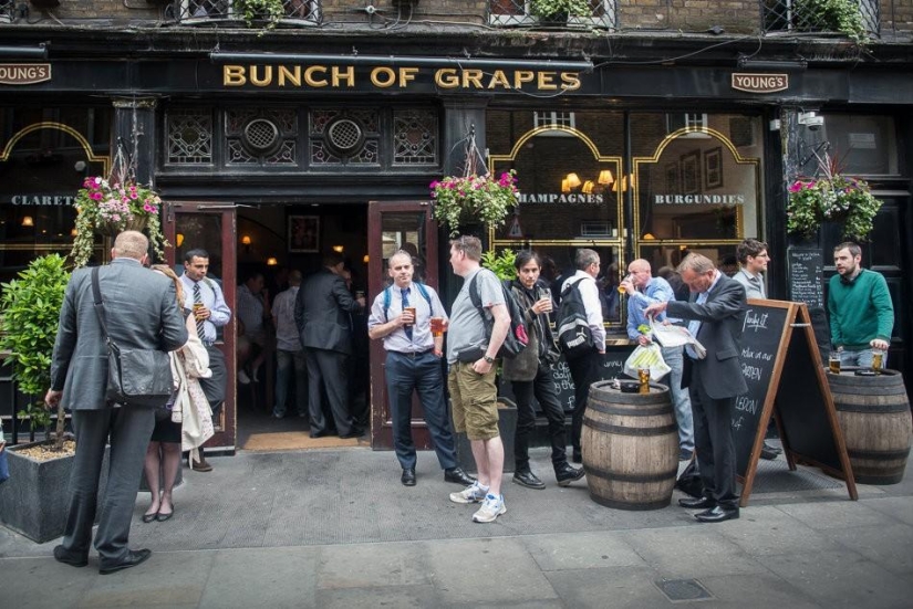 London as a mirror of world civilization