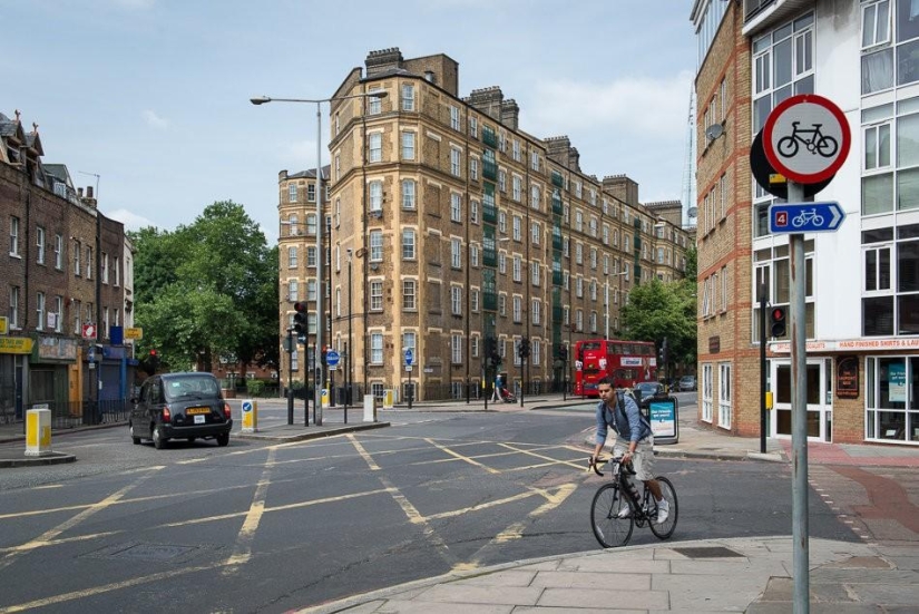 London as a mirror of world civilization