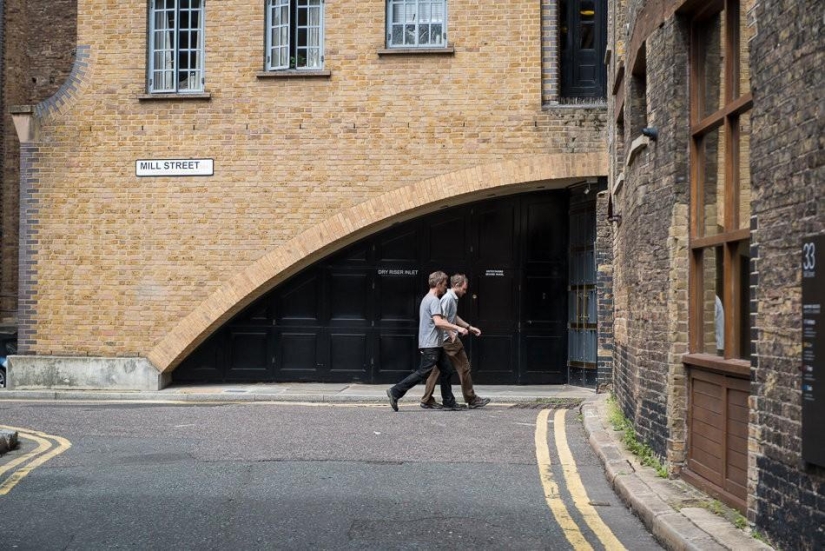 London as a mirror of world civilization