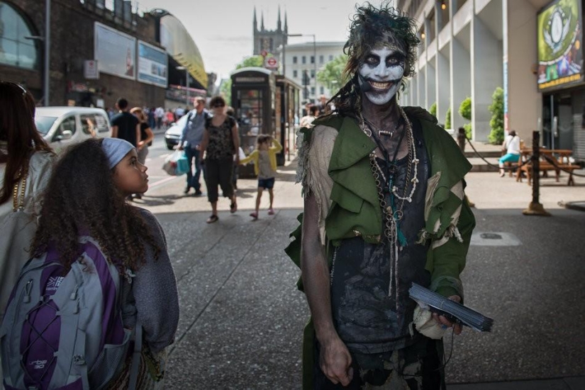 London as a mirror of world civilization