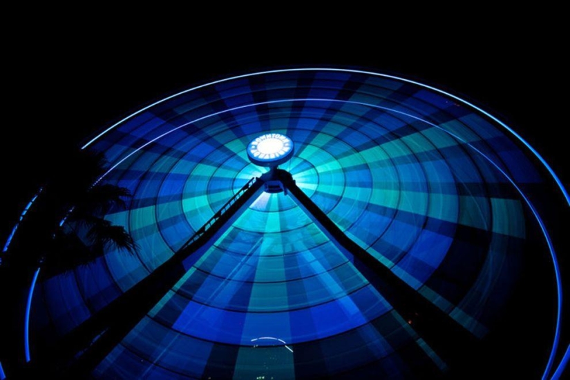 Long exposure Ferris wheels