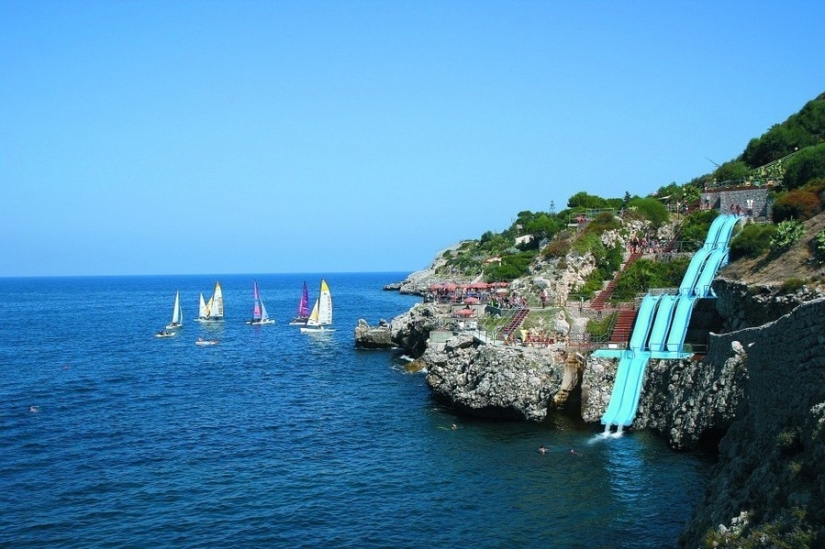 Los 10 toboganes más vertiginosos de los parques acuáticos, por los que no todo el mundo se atreve a bajar Los 10 toboganes más vertiginosos de los parques acuáticos, por los que no todo el mundo se atreve a bajar