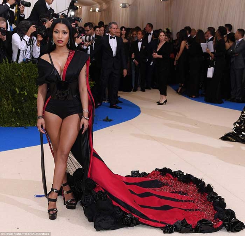 Los atuendos más polémicos de la recepción de la Met Gala 2017