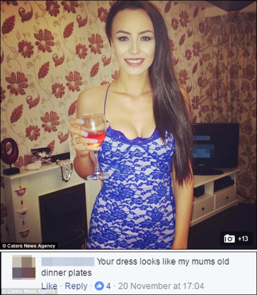 Los miembros del grupo "Curse my selfie" suben sus fotos a merced de los trolls