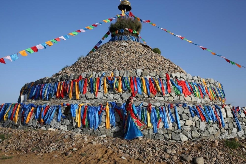 Loto en el desierto de Xiangshawan Loto en el desierto de Xiangshawan