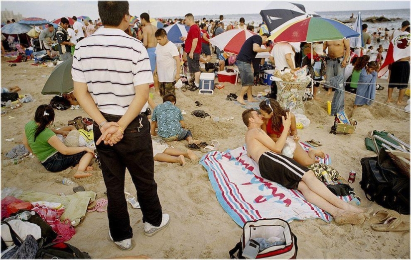 Lovers on the streets of New York
