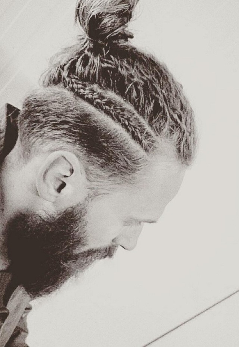 Luxurious braids - a new trend among men's hairstyles