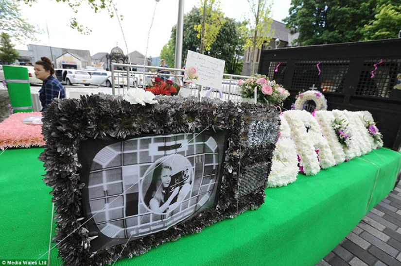 Luxurious funeral of the English Gypsy Queen Luxurious funeral of the English Gypsy Queen