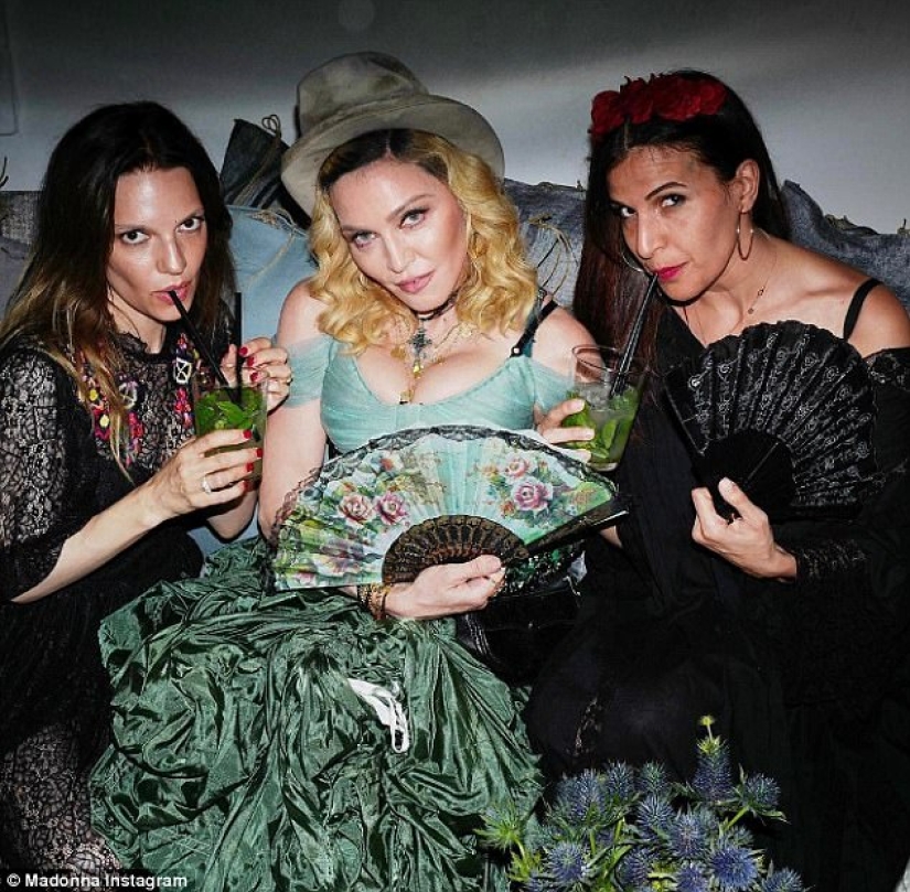 Madonna, de 59 años, mostró por primera vez a sus seis hijos