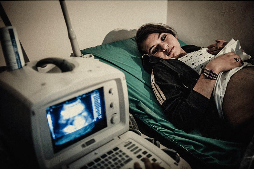 Madres adolescentes de Honduras Madres adolescentes de Honduras