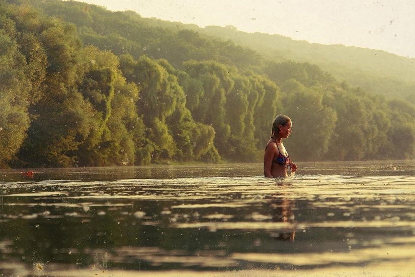 Magpies. The capital of the Gypsy People's Republic