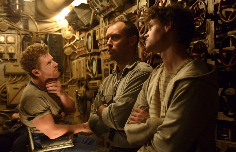 "Mar Negro": 7 datos curiosos sobre el thriller de aventuras con Konstantin Khabensky y Jude Law "Mar Negro": 7 datos curiosos sobre el thriller de aventuras con Konstantin Khabensky y Jude Law