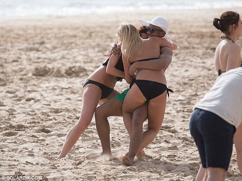 Mar, sol y… ¡demasiada sangría! Estudiantes británicos se relajan en Saloufest