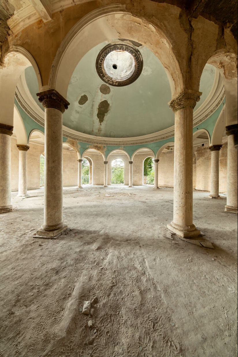 Me embarqué en un viaje a través de los países de la ex Unión Soviética para documentar la arquitectura soviética abandonada