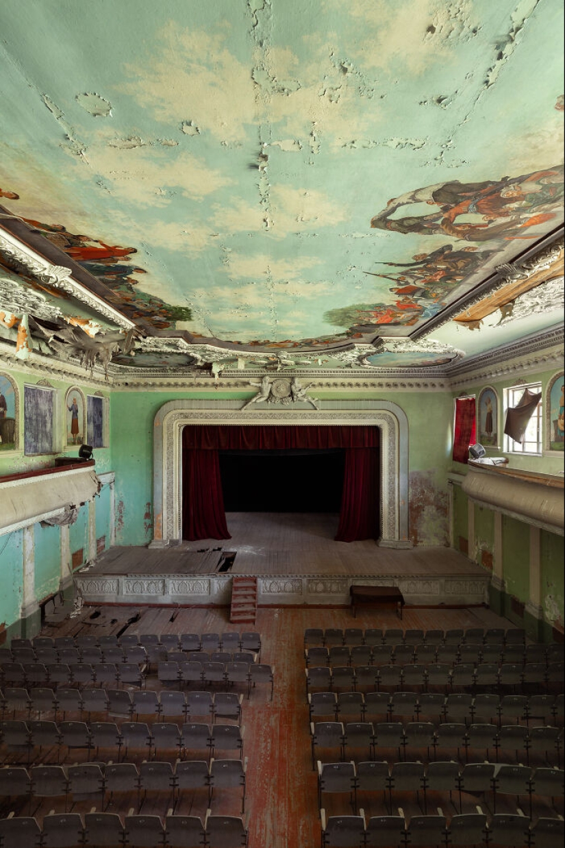 Me embarqué en un viaje a través de los países de la ex Unión Soviética para documentar la arquitectura soviética abandonada