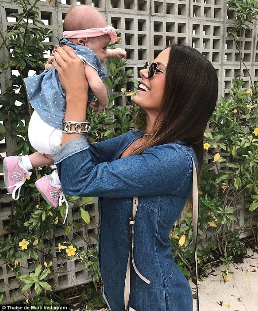 Me gusta desde los primeros minutos de vida: la hija de una bloguera de moda en una selfie de la sala de maternidad