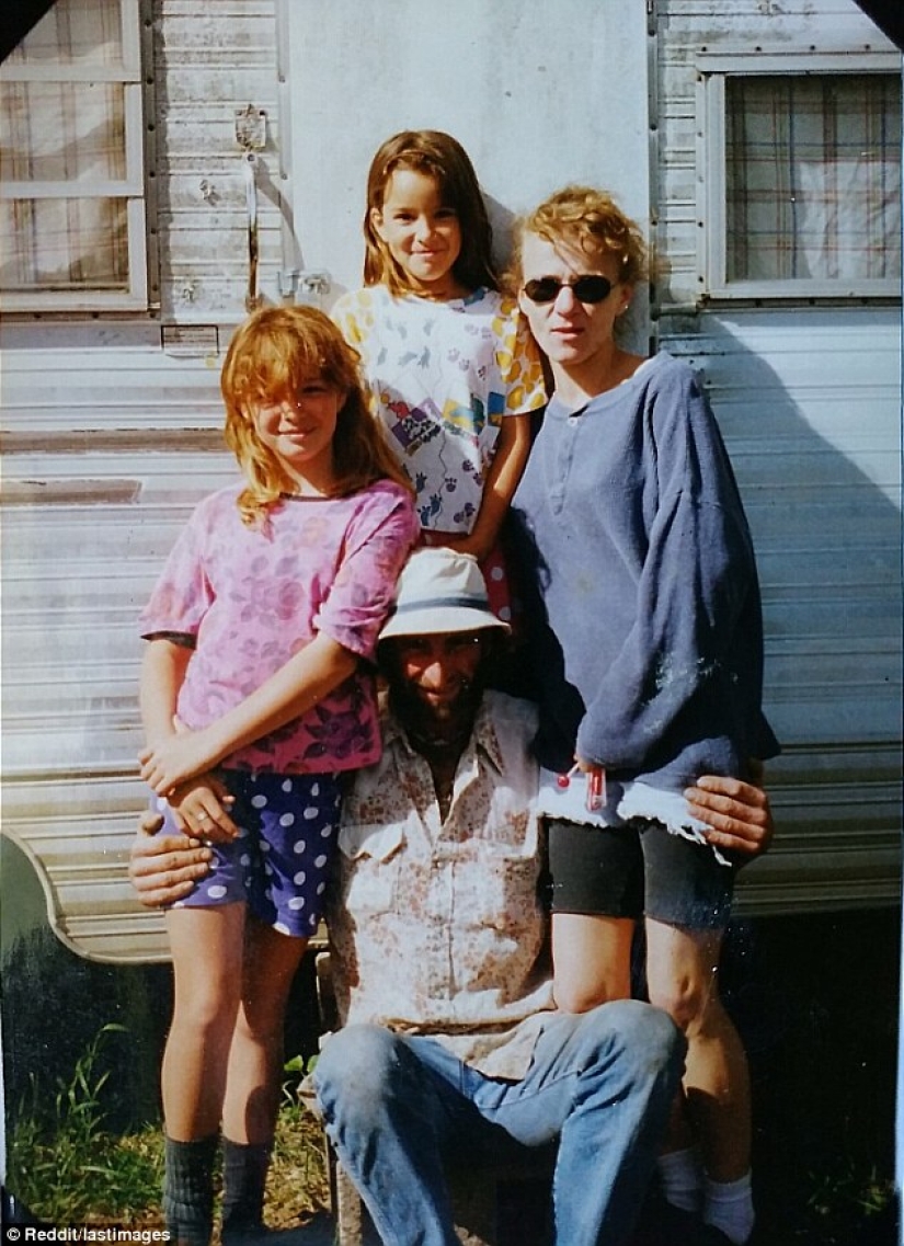 Memory Corner: a channel on Reddit where grieving people share the latest pictures of deceased loved ones Memory Corner: a channel on Reddit where grieving people share the latest pictures of deceased loved ones