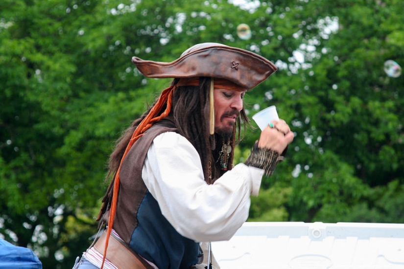 Mermaid Parade - Good Old Brooklyn Freak Show