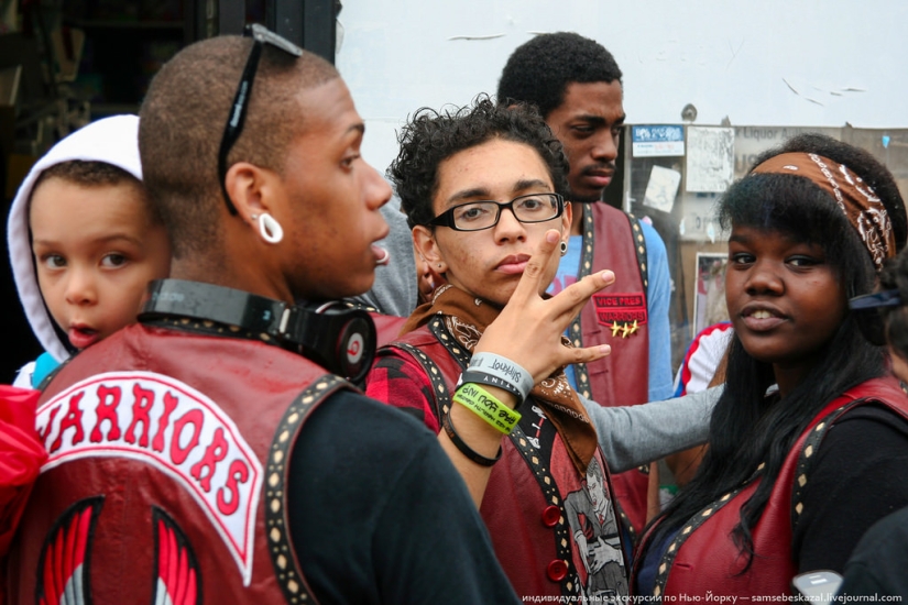 Mermaid Parade - Good Old Brooklyn Freak Show