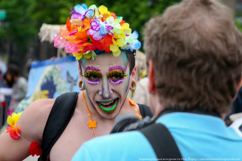Mermaid Parade - Good Old Brooklyn Freak Show