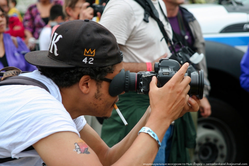 Mermaid Parade - Good Old Brooklyn Freak Show