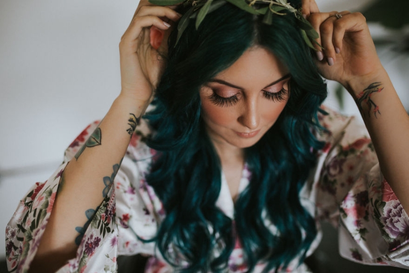 Miracles happen: the paralyzed bride got up and walked to the altar, touching the groom and guests to tears Miracles happen: the paralyzed bride got up and walked to the altar, touching the groom and guests to tears