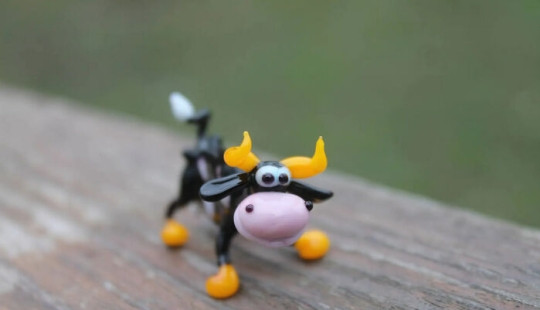 Mis 8 figuras en miniatura de vidrio que hice para Navidad como regalos únicos