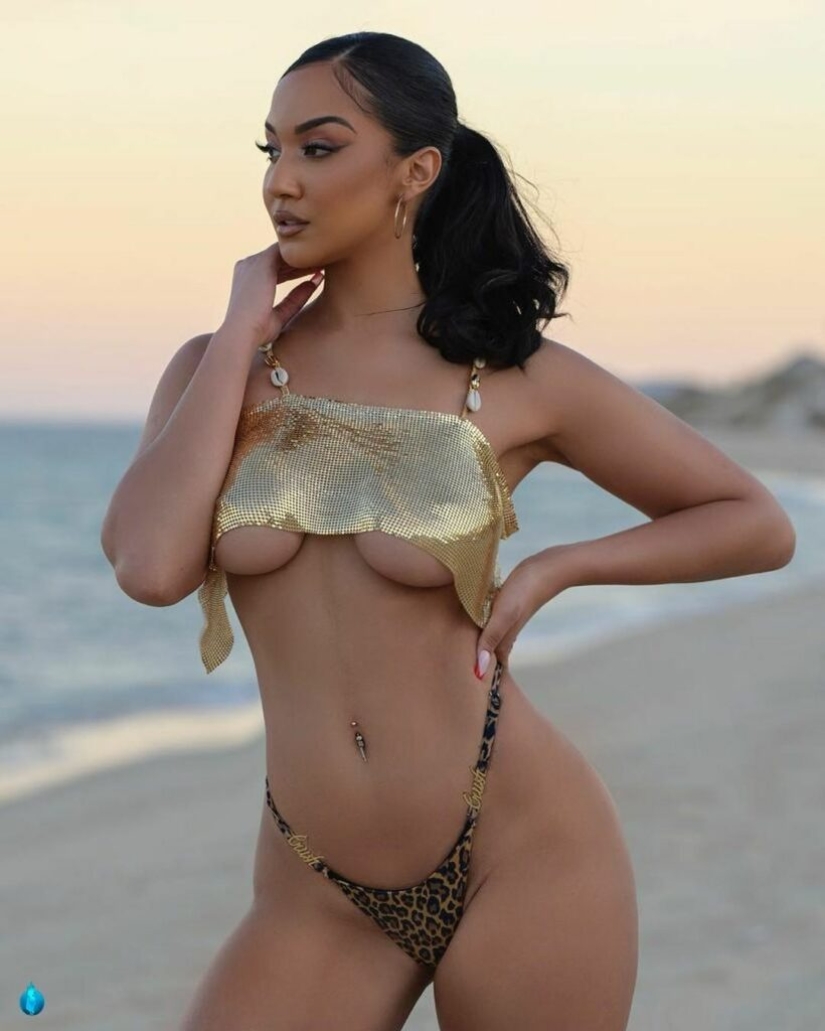 Modelo insoportablemente caliente Kayla Vásquez
