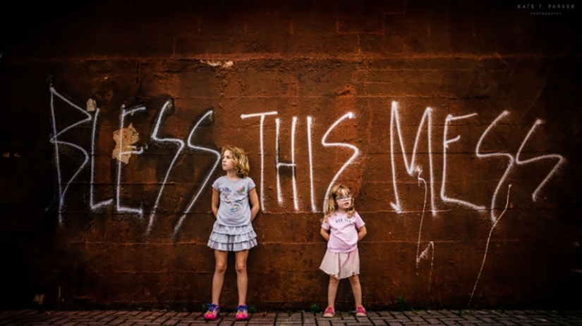 Mom takes pictures of her fearless daughters
