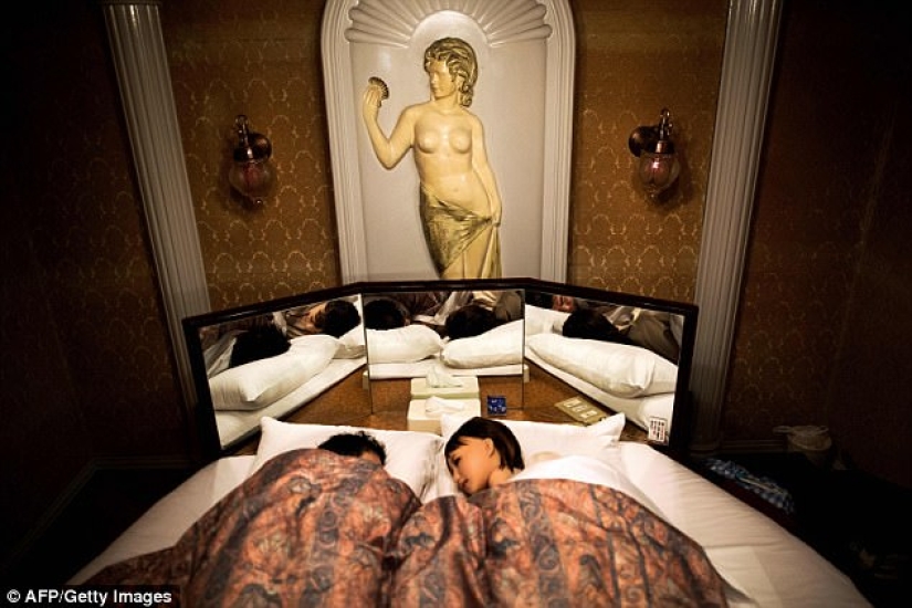 More and more Japanese prefer relationships with rubber sex dolls